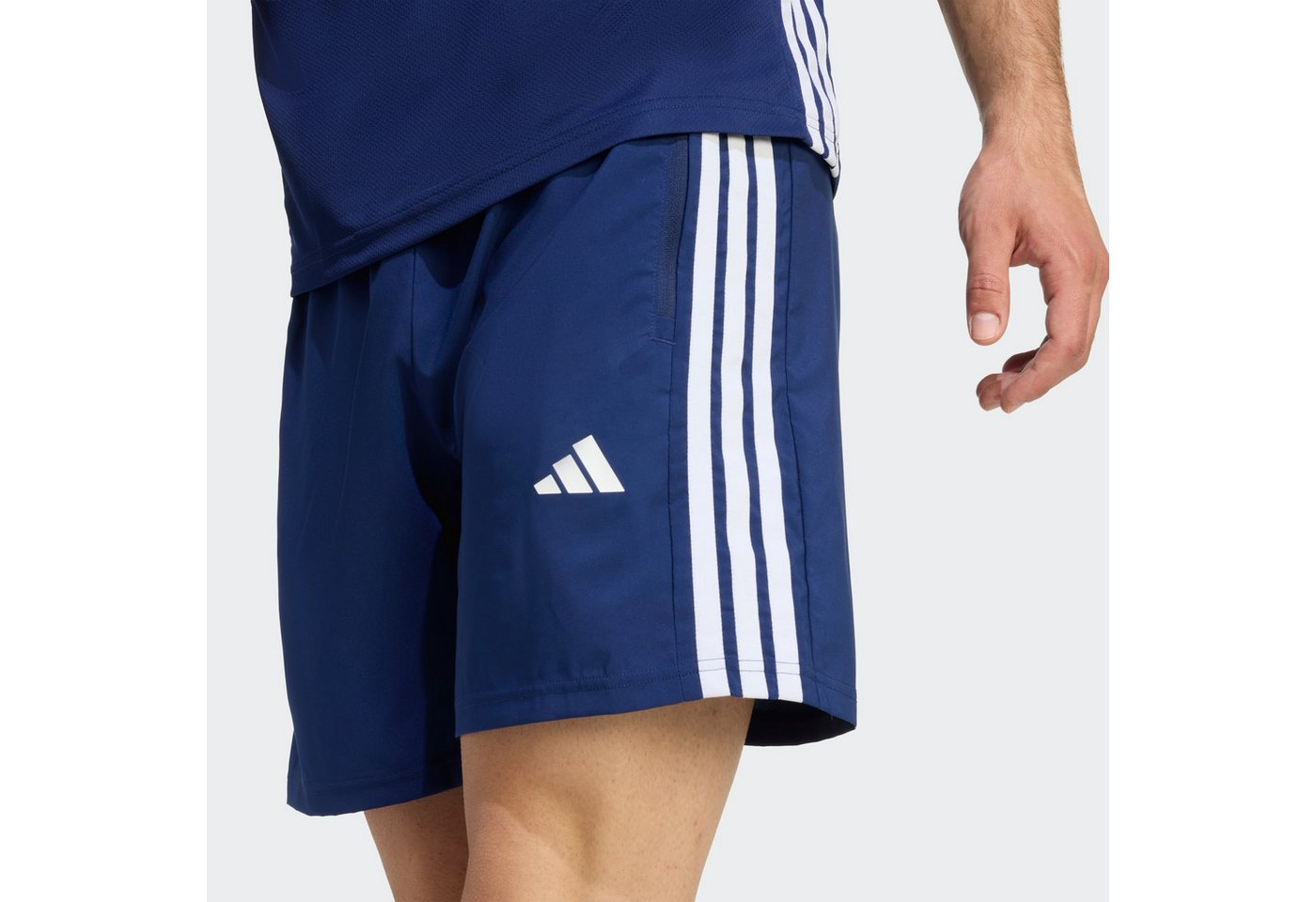 adidas Performance Shorts WORKOUT ESSENTIALS BASE 3-STREIFEN WOVEN SHORTS (1-tlg) – Bild 4 von 5