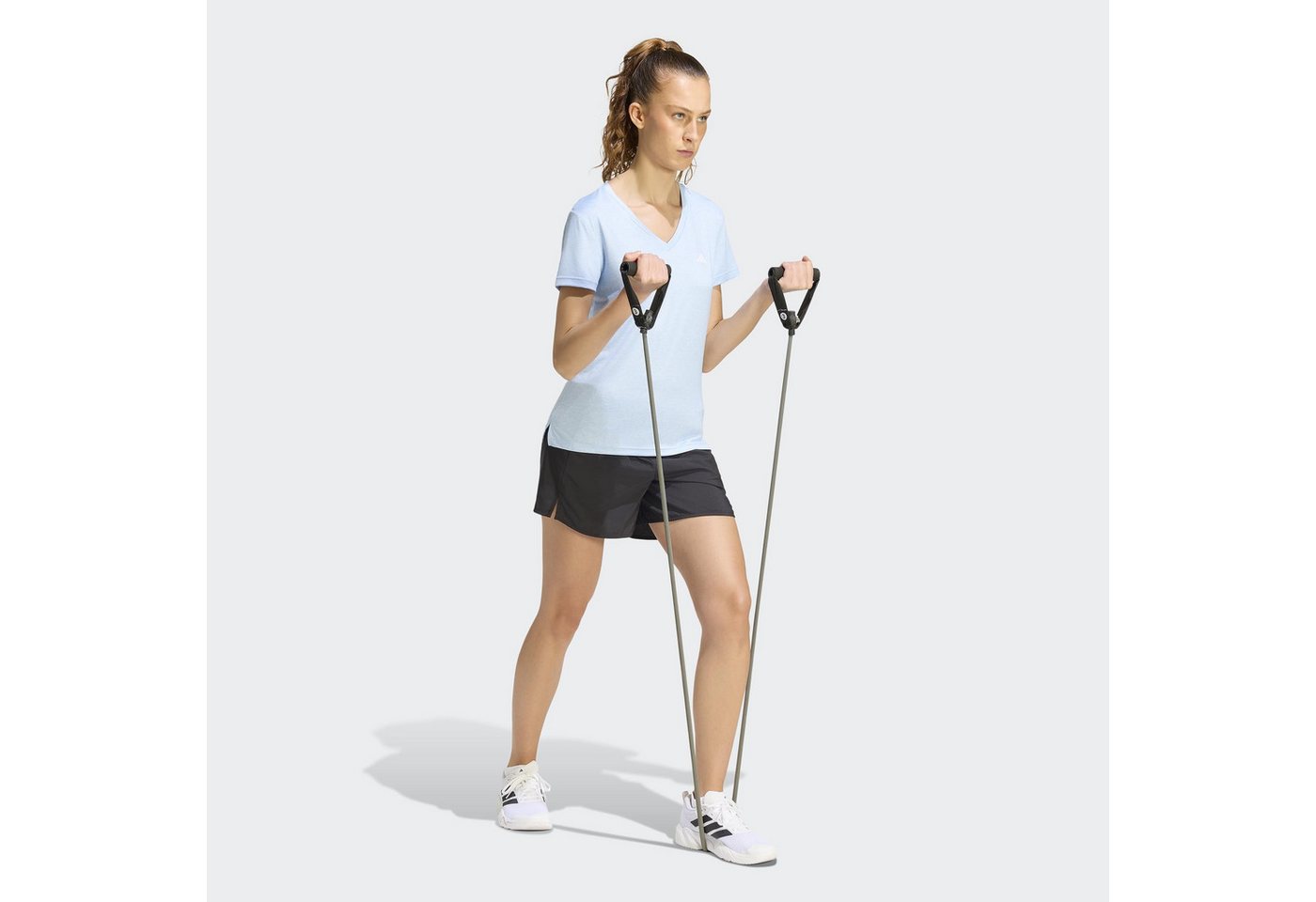 adidas Performance T-Shirt WE HTR V NK TEE mit V-Ausschnitt, aus Polyester – Bild 5 von 5