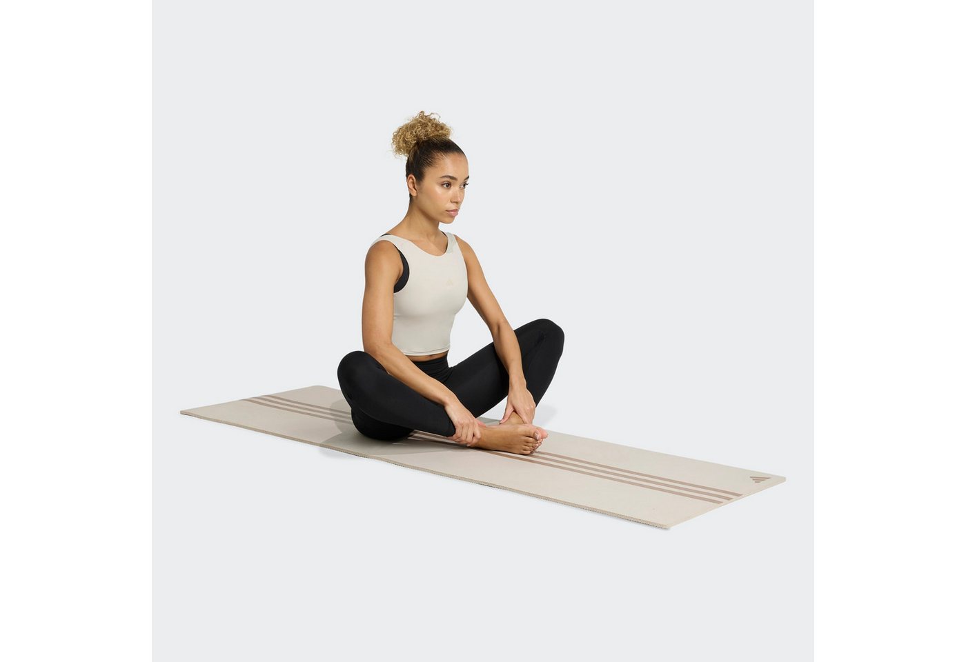 adidas Performance Tanktop YOGA MOTION mit Rundhalsausschnitt, für Erwachsene, aus Polyester – Bild 5 von 5