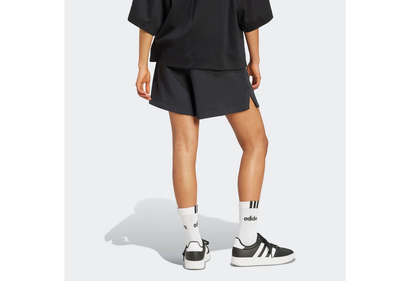 adidas Sportswear Shorts SOFT LUX, LOCKER GESCHNITTEN mit Kordelverschluss, aus Polyester, Modal, Baumwolle und Elasthan – Bild 3 von 5