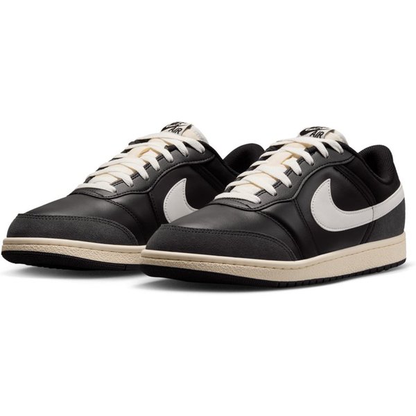Jordan AIR JORDAN SKYLINE LOW LE Sneaker inspiriert vom Design des Nike Air Jordan 1