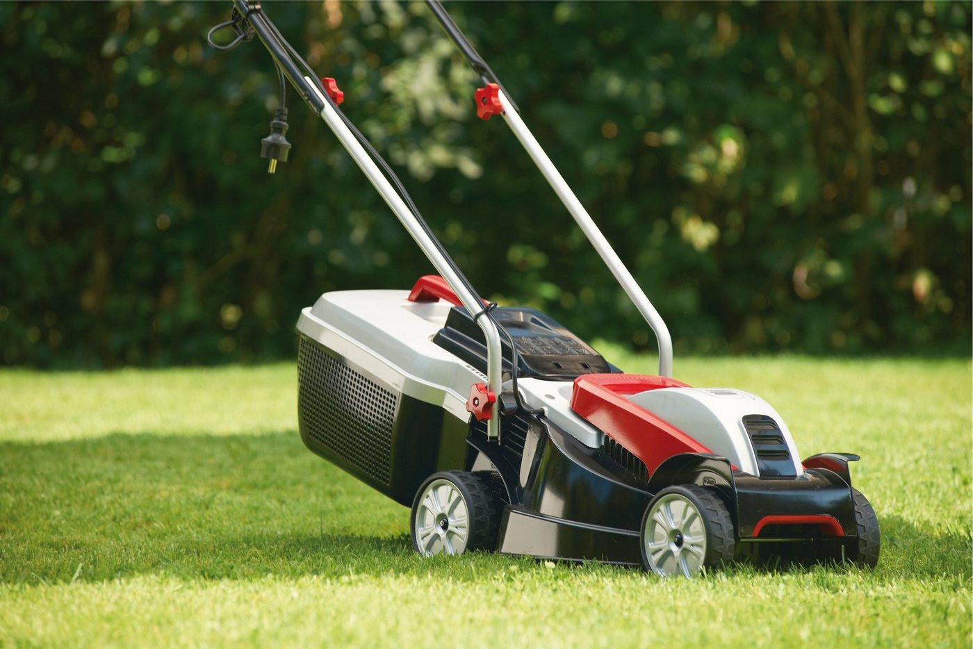 AL-KO Elektrorasenmäher Classic 3.22 SE, 32 cm Schnittbreite – Bild 2 von 3