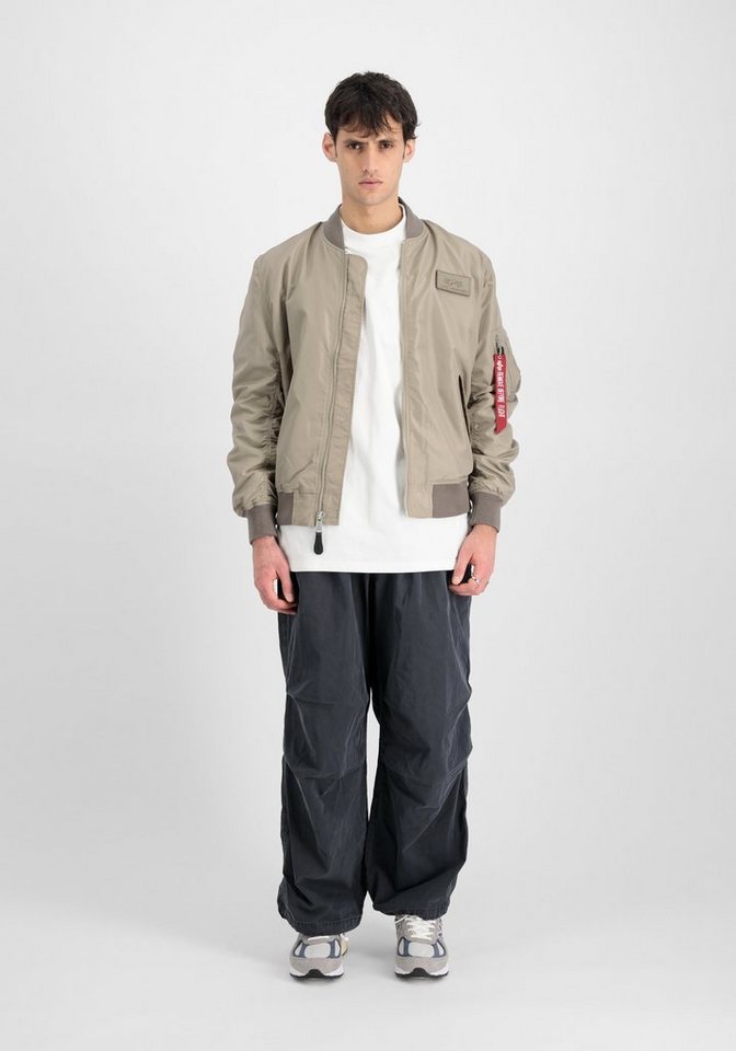 Alpha Industries Bomberjacke MA-1 TTC Light Slim – Bild 5 von 5