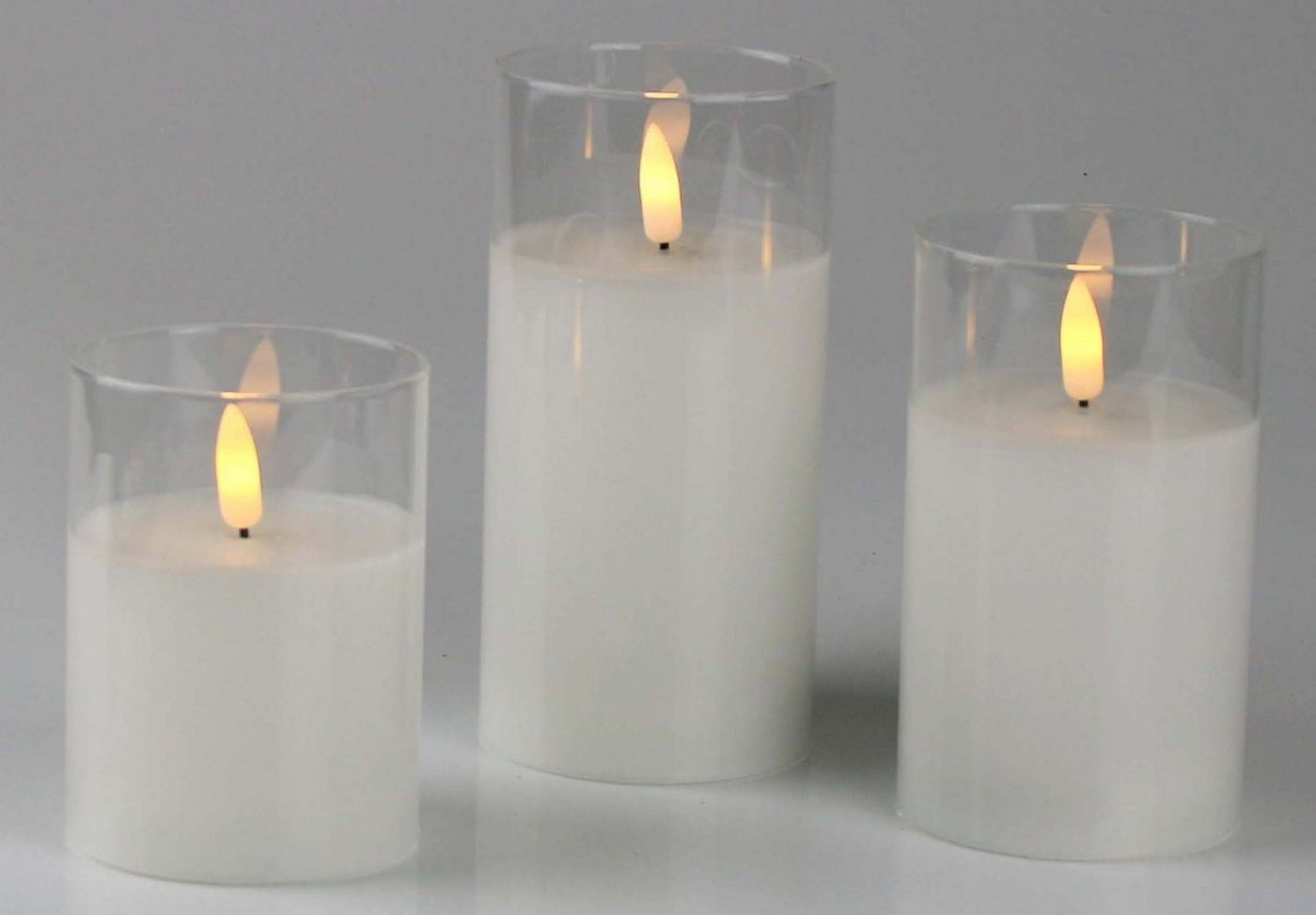 AM Design LED-Kerze, warmweiß, mit beweglicher LED-Flamme, weiß – Bild 2 von 3