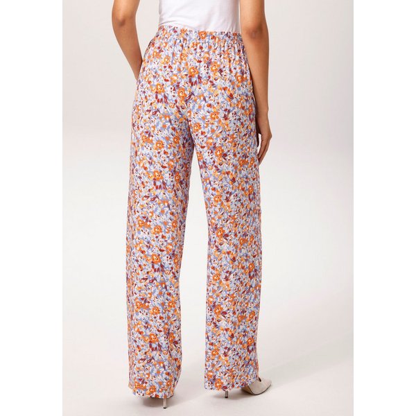 Aniston CASUAL Schlupfhose mit farbharmonischen, grafischen Blumen bedruckt