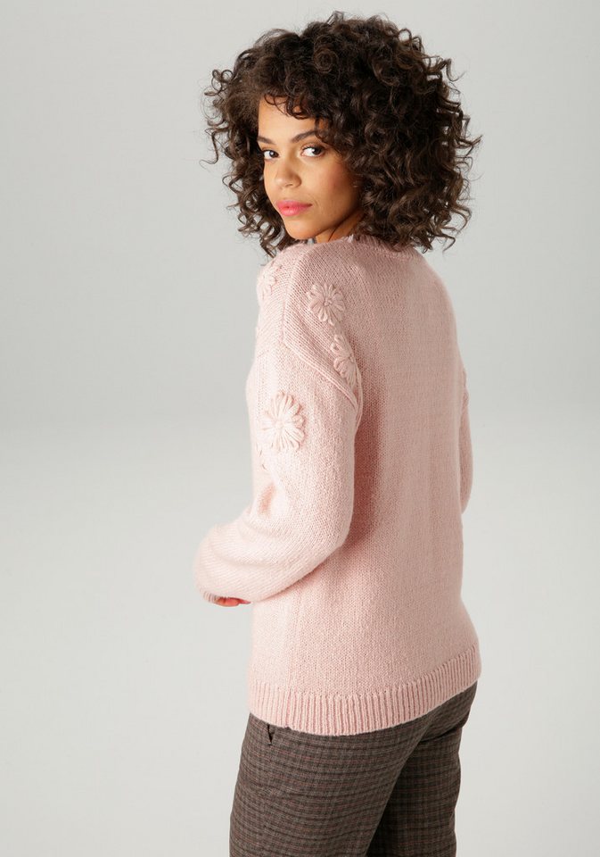 Aniston CASUAL Strickpullover mit aufgestrickten Blüten verziert – Bild 2 von 5