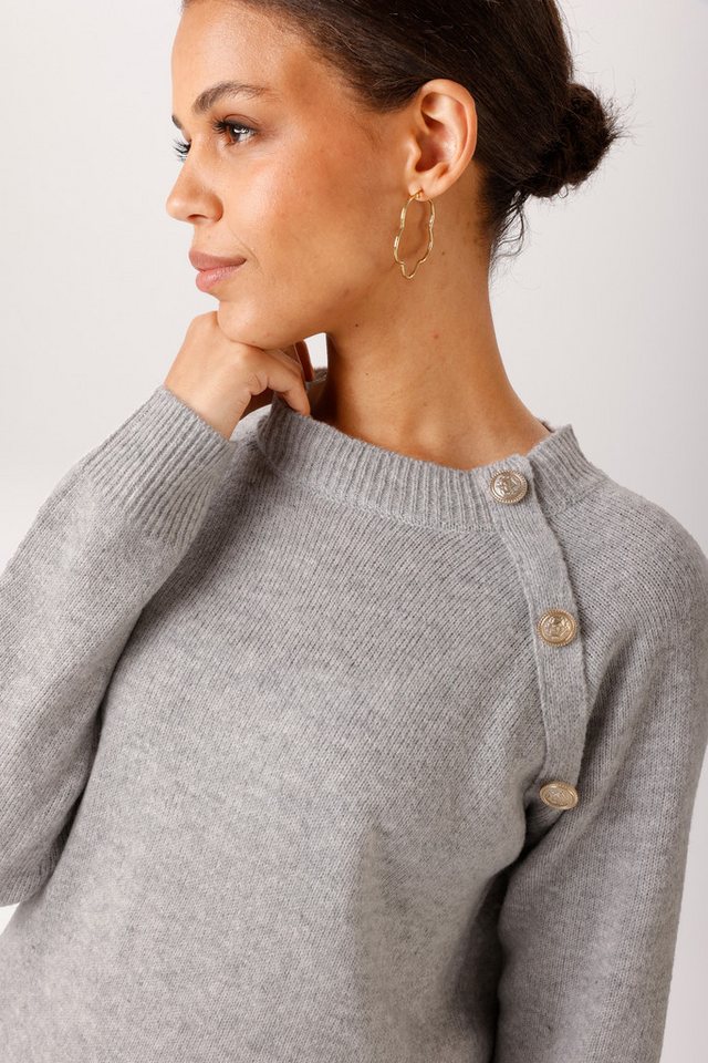 Aniston CASUAL Strickpullover mit dekorativen, geprägten Zierknöpfen - NEUE KOLLEKTION – Bild 3 von 5