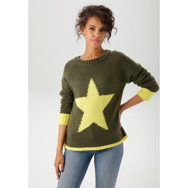 Aniston CASUAL Strickpullover mit großem Stern im Vorderteil