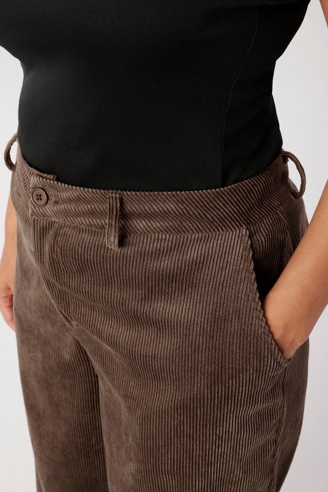 Aniston PLUS Cordhose mit trendigem, weiten Bein - NEUE KOLLEKTION – Bild 3 von 5