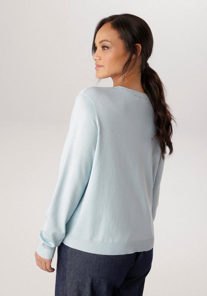 Aniston PLUS Strickjacke mit edlen Knöpfen – Bild 2 von 5