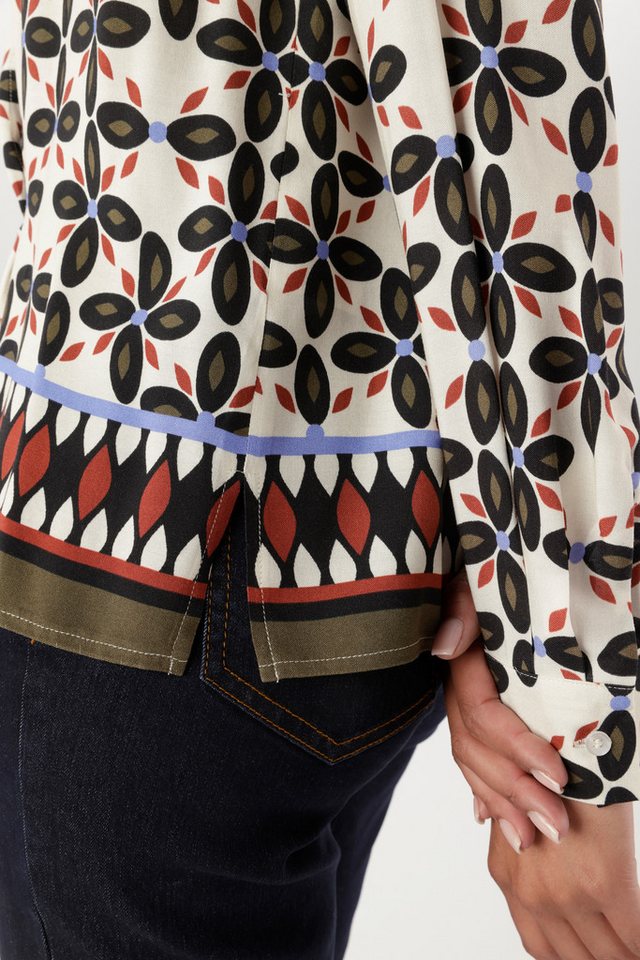 Aniston SELECTED Hemdbluse geometrischen Blüten und Bordürendruck am Saum - NEUE KOLLEKTION – Bild 3 von 5