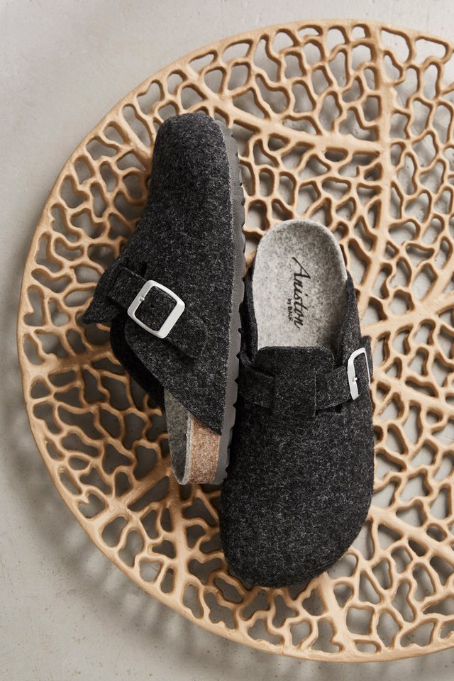Aniston SHOES Clog Hausschuh, Homeslipper mit verstellbarem Riemchen – Bild 2 von 5