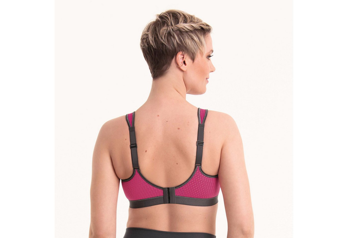 Anita Active Sport-BH Performance Cup A-E, vorgeformte Cups, verstellbare Träger, atmungsaktiv, nahtlos – Bild 3 von 5