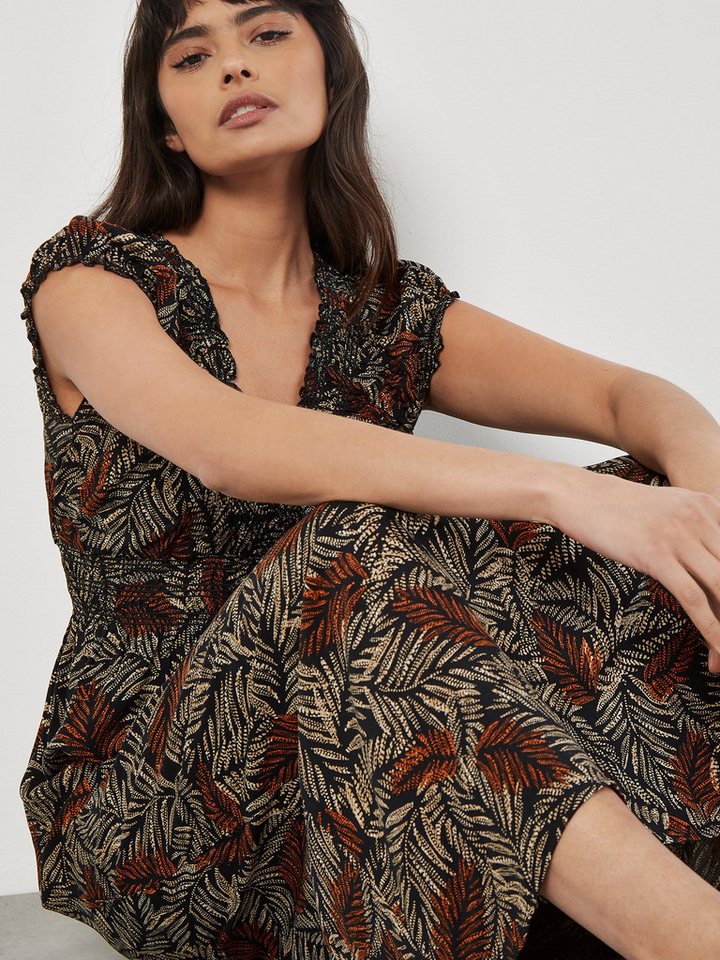 Apricot Maxikleid Maxikleid mit Smokdetails – Bild 4 von 4