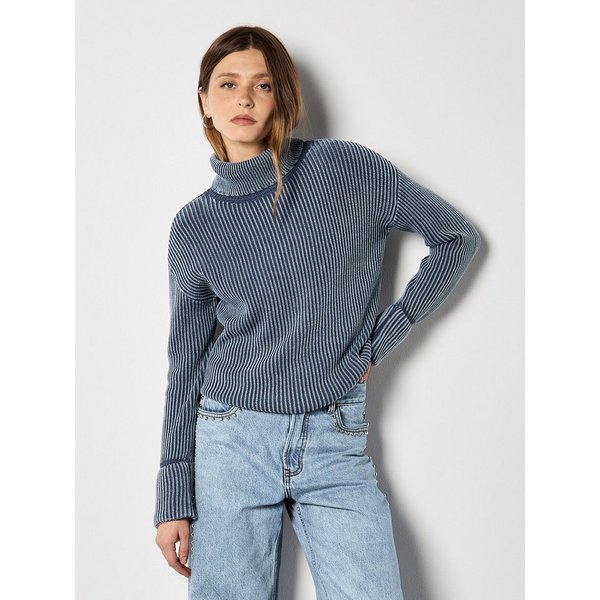 Apricot Rollkragenpullover Rollkragenpullover mit Rippstrick und Stonewashed-Effekt