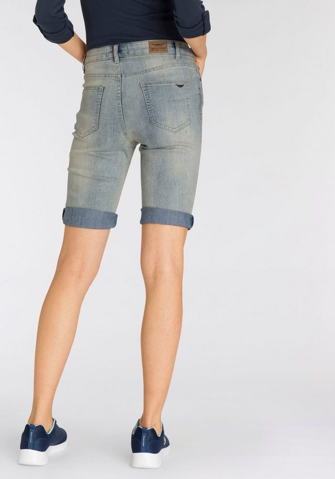 Arizona Jeansbermudas schmale Passform, krempelbarer Saum, Usedwaschung, hohe Leibhöhe – Bild 2 von 5