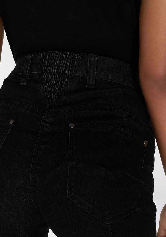 Arizona Jeansbermudas weite Passform, kurze Beinform, hohe Leibhöhe – Bild 4 von 5