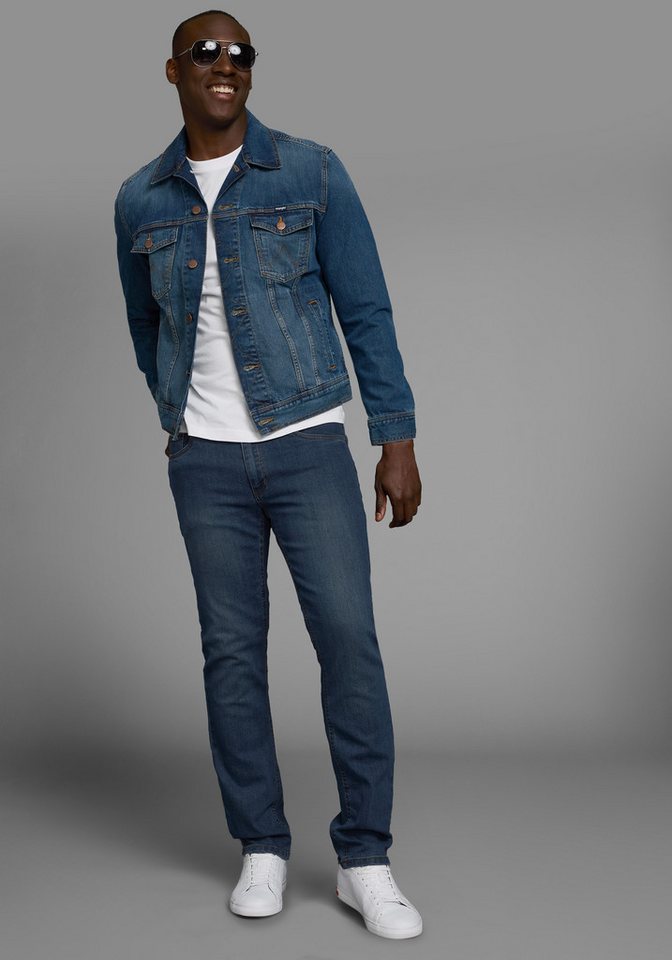 Arizona Straight-Jeans gerade Beinform, dezente Used-Waschung, niedrige Leibhöhe – Bild 4 von 5