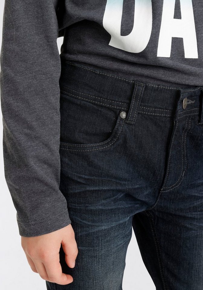 Arizona Stretch-Jeans, Basic-Jeans für Jungen gerade Beinform, Used-Waschung, niedrige Leibhöhe – Bild 4 von 5