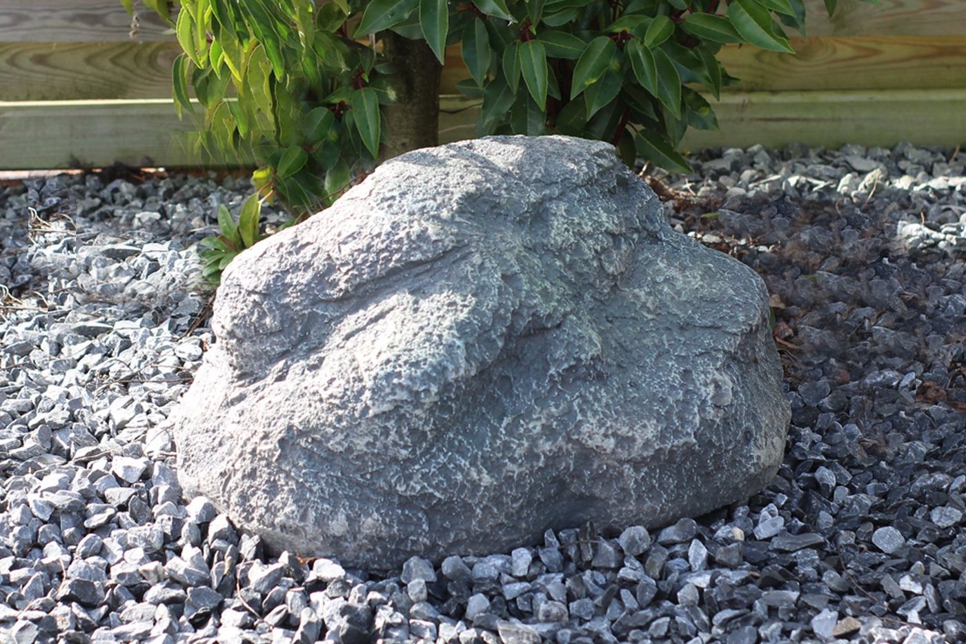 Arnusa Gartenfigur Kunstfelsen Abdeckfelsen Trafohaus 45x31cm Abdeckung Findling, (1 St), Gartenstein Teichdekoration 45 cm, Tiefe 31cm, Höhe 23 cm – Bild 2 von 5