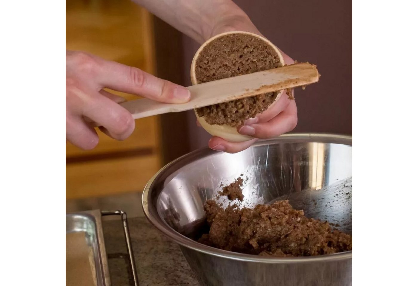 Lebkuchenglocke Ausstechform Lebkuchenglocke, Former 8 cm, gleichmäßige Lebkuchen, Ahornholz, Robust, langlebig, perfekt für weihnachtliche Backkreationen – Bild 3 von 5