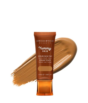 Danessa Myricks Beauty Yummy Skin Serum Tint Flüssige Foundation · 45 ml · Braun