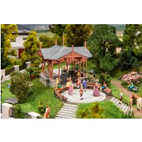 Musikpavillon mit tanzenden Figuren – Ansicht 1