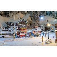 2 Weihnachtsmarktbuden