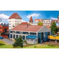 Moderner Lokschuppen, 2-ständig