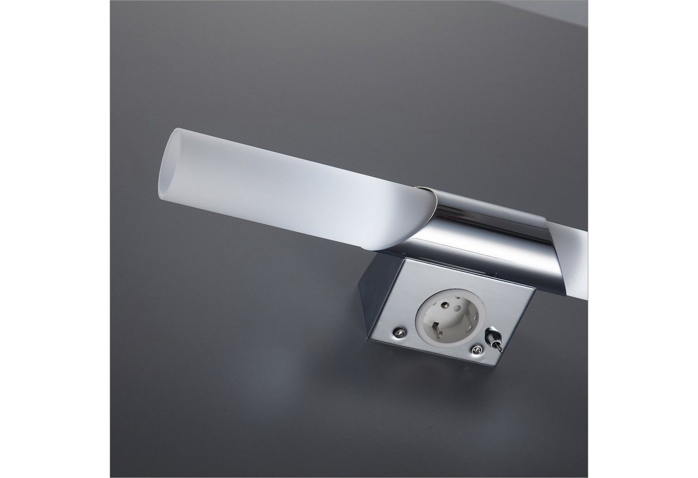 B.K.Licht Spiegelleuchte Mithra, Leuchtmittel wechselbar, Warmweiß, LED, Wandlampe, Badezimmer, Metall, Glas, E14, mit Steckdose – Bild 4 von 5