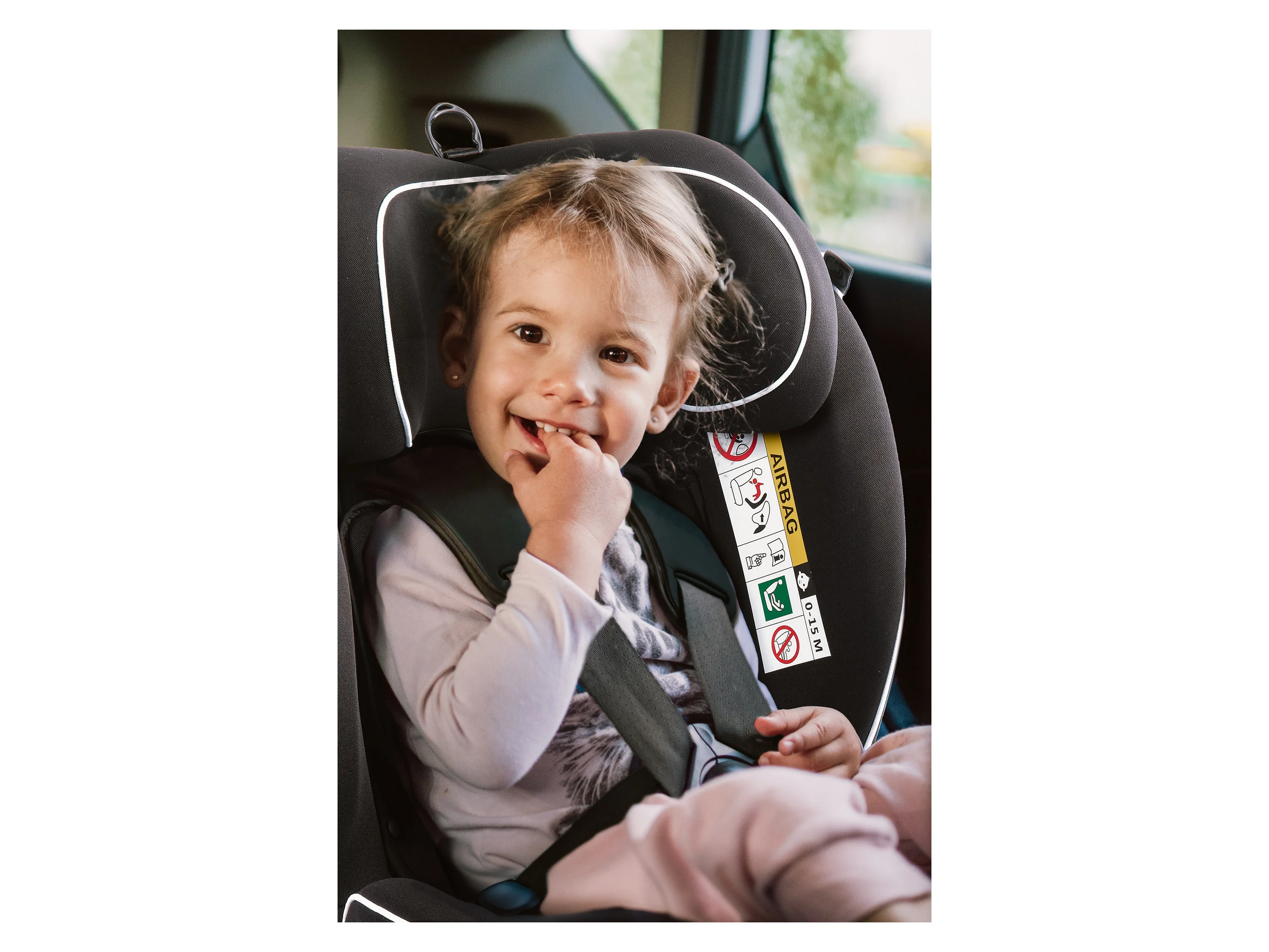 BABYGO Nova 360rotation (Schwarz) – Bild 4 von 4