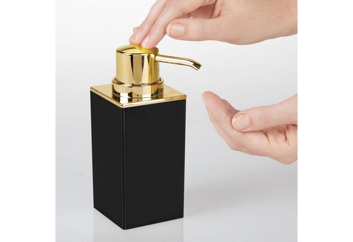 mDesign Badaccessoire-Set mDesign Seifenspender Pumpseifenspender Lotionspender 2er-Set Schwar – Bild 5 von 5