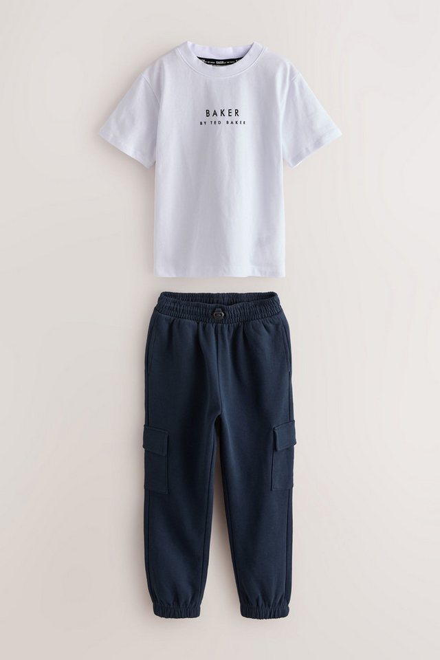 Baker by Ted Baker Shirt, Hose & Jäckchen Baker by Ted Baker Jacke, T-Shirt und Jogginghose (3-tlg) – Bild 2 von 5