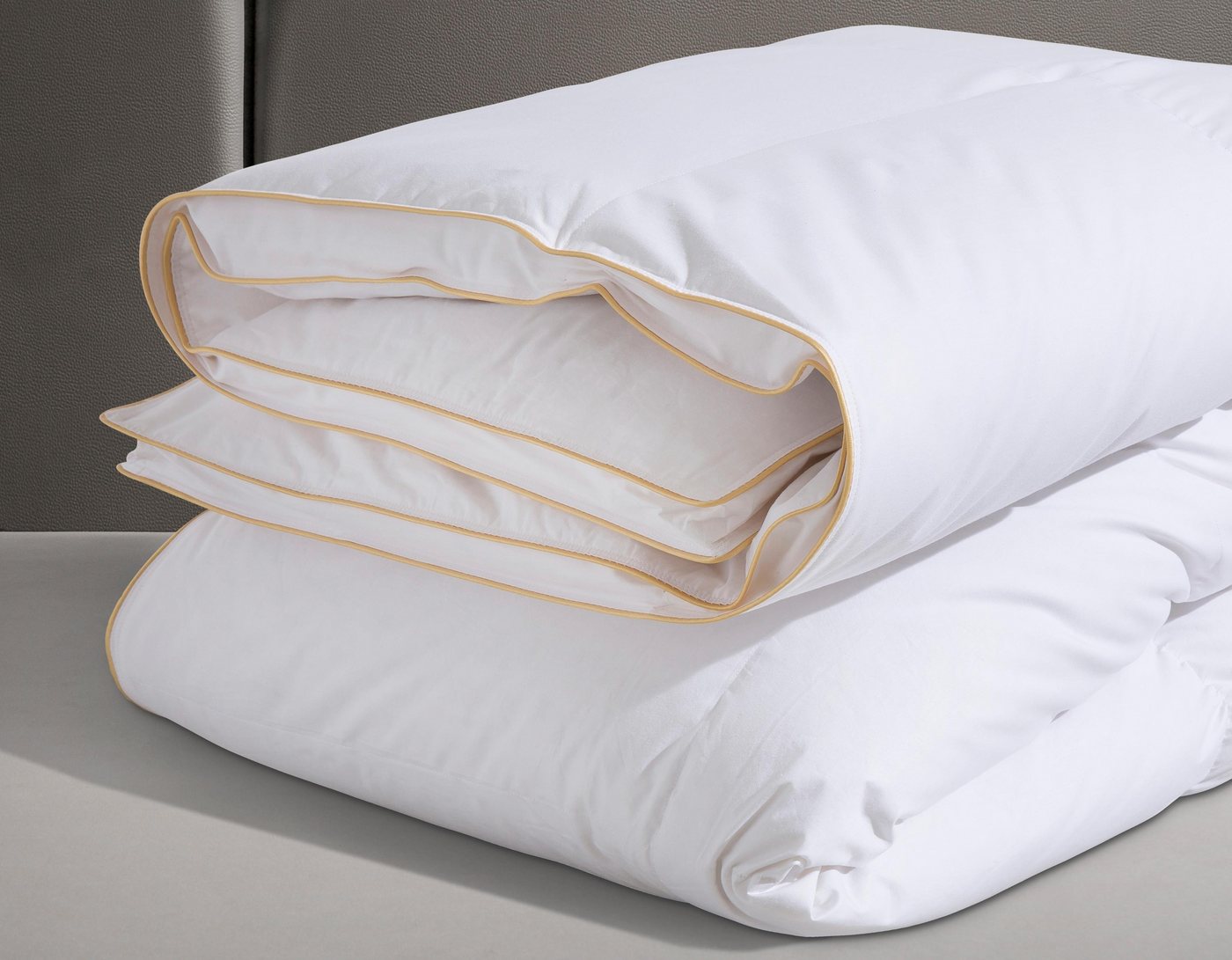 Balette Gänsedaunenbettdecke Aileen, Füllung: 100% Gänsedaunen, Bezug: 100% Baumwolle, Hochwertiges Produkt mit natürlicher Füllung – Bild 4 von 5