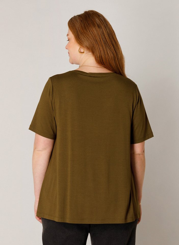 Base Level Curvy T-Shirt Alba Große Größen – Bild 2 von 5