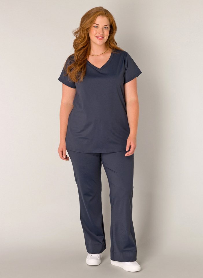 Base Level Curvy V-Shirt mit Stretch – Bild 5 von 5