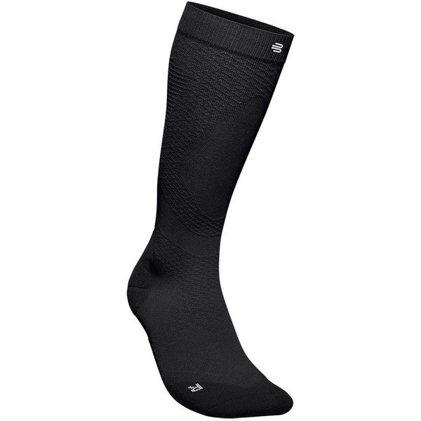 Bauerfeind Sportsocken Run Ultralight Compression Socks atmungsaktives, ultradünnes Gestrick, mit Kompressionszonen