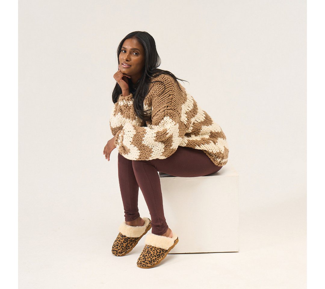 Bearpaw Clog Home Slipper, Hausschuh, Clog mit Leo-Muster – Bild 3 von 5