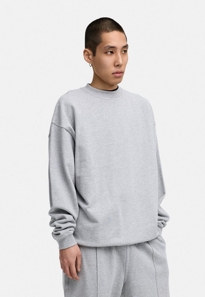 BEHYPE STUDIOS Sweatshirt IM OVERSIZE FIT, CREW-NECK PULLOVER Herren lockerer Rundhals Sweater – Bild 4 von 5