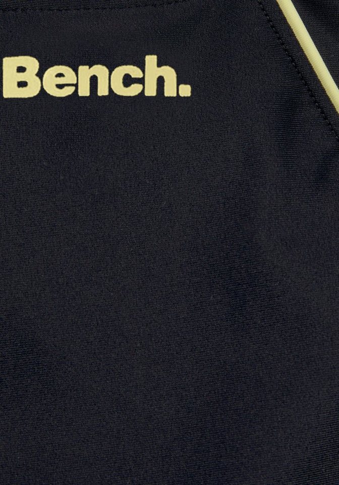 Bench. Badeanzug mit kontrastfarbenen Einsätzen – Bild 4 von 5