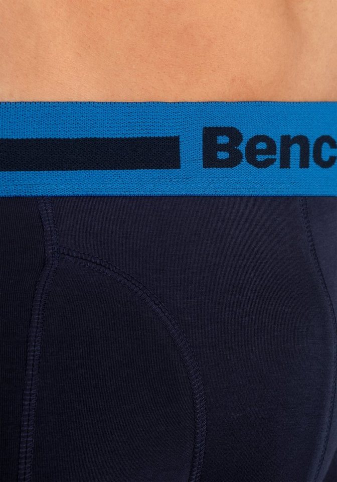 Bench. Boxer Boxershorts für Herren (Packung, 4-St) Unterhosen mit Overlock-Nähten vorn – Bild 5 von 5