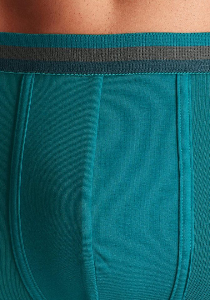 Bench. Langer Boxer (Packung, 3-St) Unterhosen mit elastischem Bund und Logodruck auf dem Bein – Bild 4 von 5