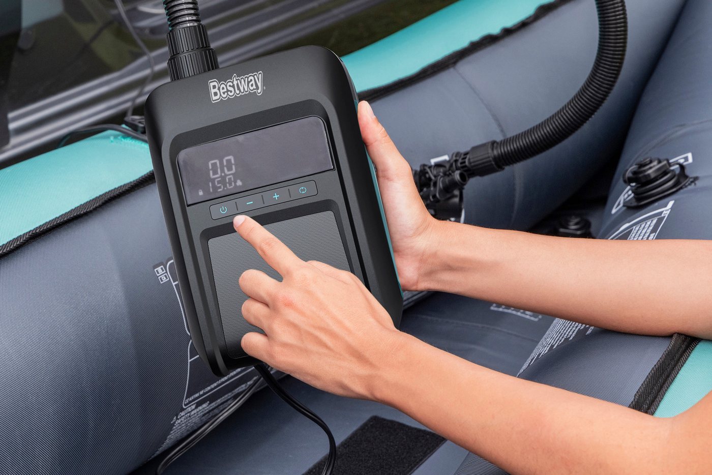 Bestway Elektropumpe Powergrip™ (Packung, 250 l/min), Für alle Aufblasartikel mit einem Arbeitsdruck von bis zu 20 PSI – Bild 3 von 5