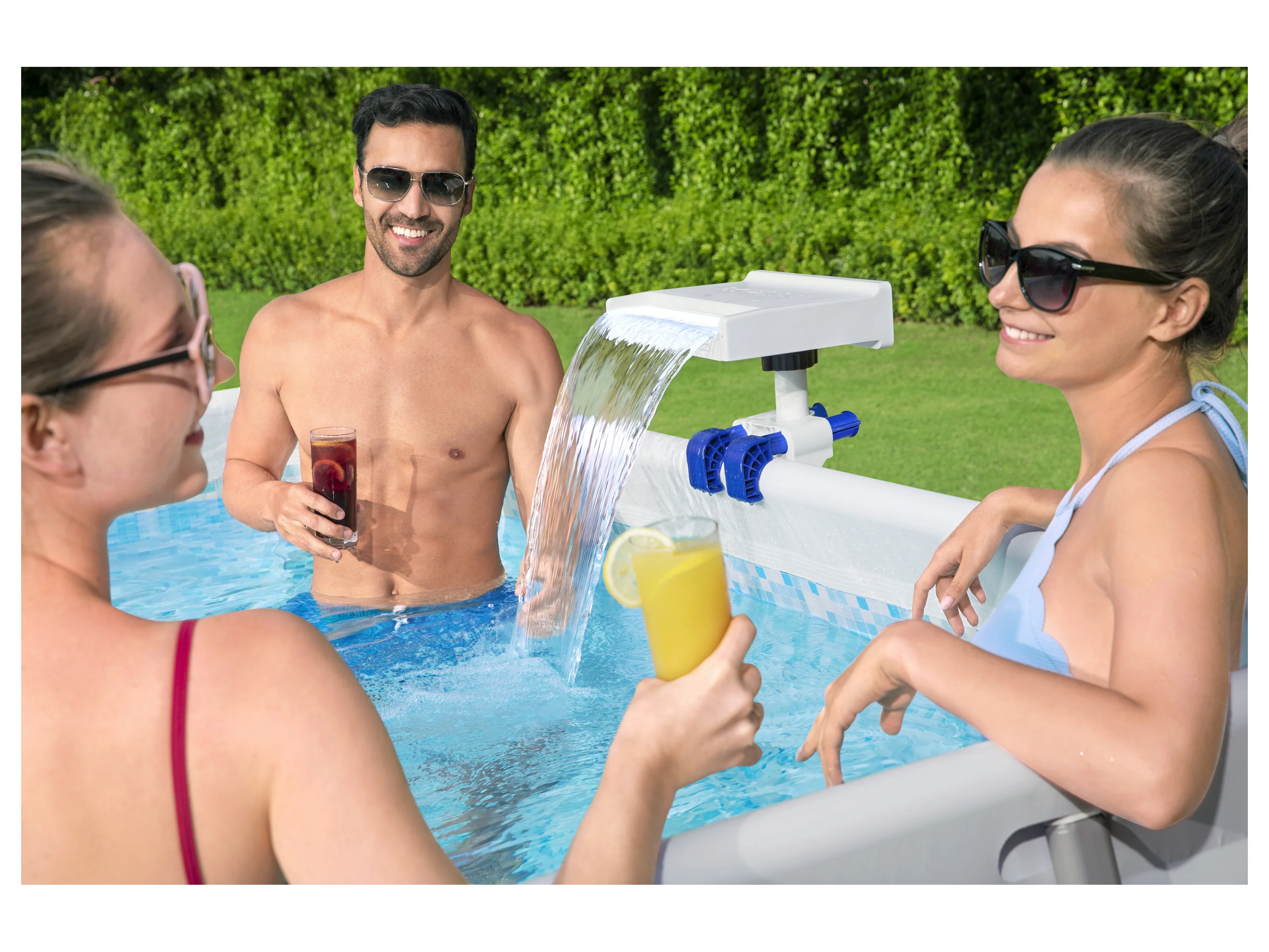 Bestway Pool-Lampe LED-Wasserfall, LED, Farbwechsler, Für Filtersysteme von 2.006 - 11.355 l/h geeignet – Bild 3 von 4