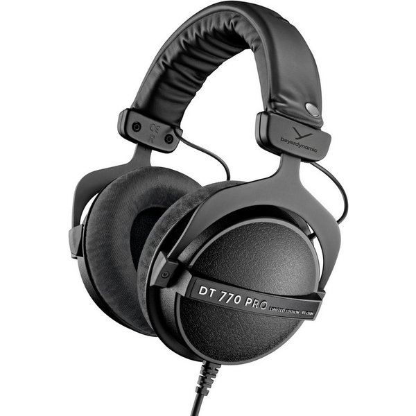 beyerdynamic DT 770 PRO Over-Ear-Kopfhörer (80 Ohm, Geschlossener Studio-Kopfhörer)