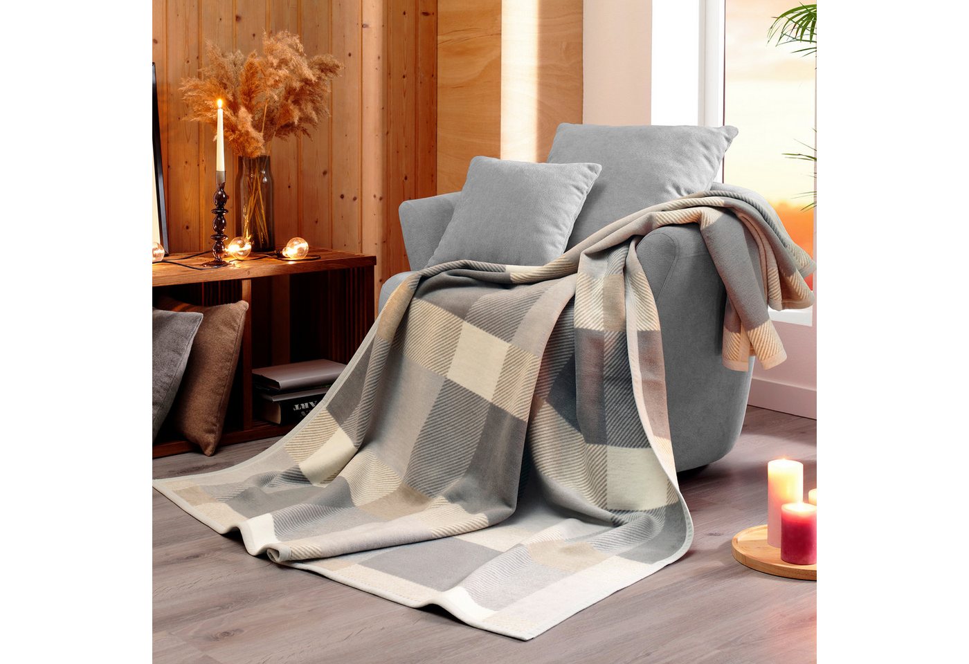 Wohndecke Check cream, karierte Kuscheldecke in 150x200, Decke aus Baumwoll-Mix, Biederlack, Made in Germany – Bild 3 von 5