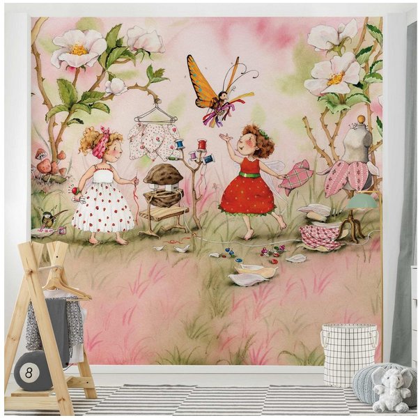 Bilderdepot24 Kindertapete Kinderzimmer Erdbeerinchen Erdbeerfee Kinder Wanddeko Rosa Blumen, Glatt, Matt, (Vliestapete inkl. Kleister oder selbstklebend), Mädc