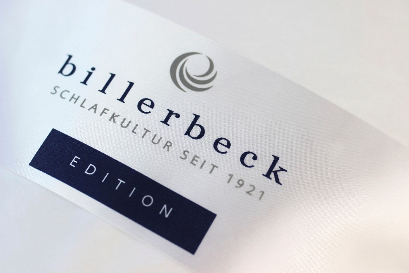 billerbeck Daunenbettdecke Enisa 80, Bettdecke in 135x200, 155x220, 200x200 cm, Füllung: 80% Daunen, 20% Federn, Bezug: 100% Baumwolle, Die winterwarme Daunende – Bild 3 von 5
