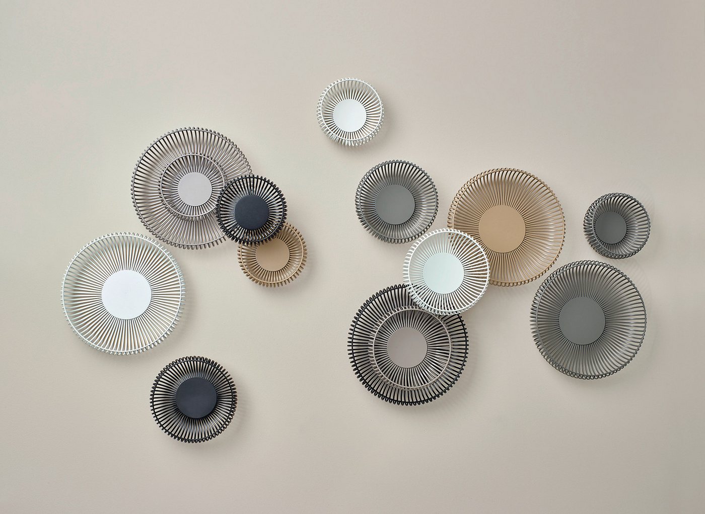 blomus Dekoschale -LITO- Metallschale: Elegantes, robustes Design für jedes Zuhause, Designer, Obstschale, Dekoschale, Brotkorb, Modern, Zeitlos, Robust, Farben – Bild 5 von 5