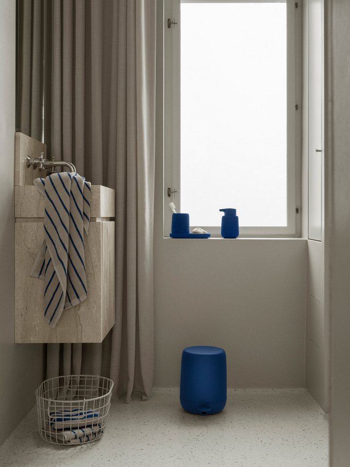 blomus Seifenspender -SONO- Eleganter Dosierspender: Minimalistisches Design, Soft-Touch, 250ml Fassungsvermögen, Langlebig, Pflegeleicht, Modern, Kompakt – Bild 3 von 3